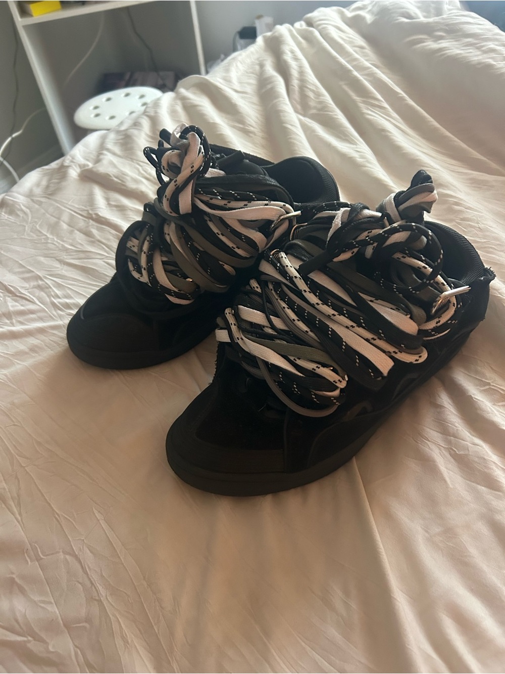 Lanvin Black and White Wrapped Lace High-Top Sneakers - Picture 2 of 9